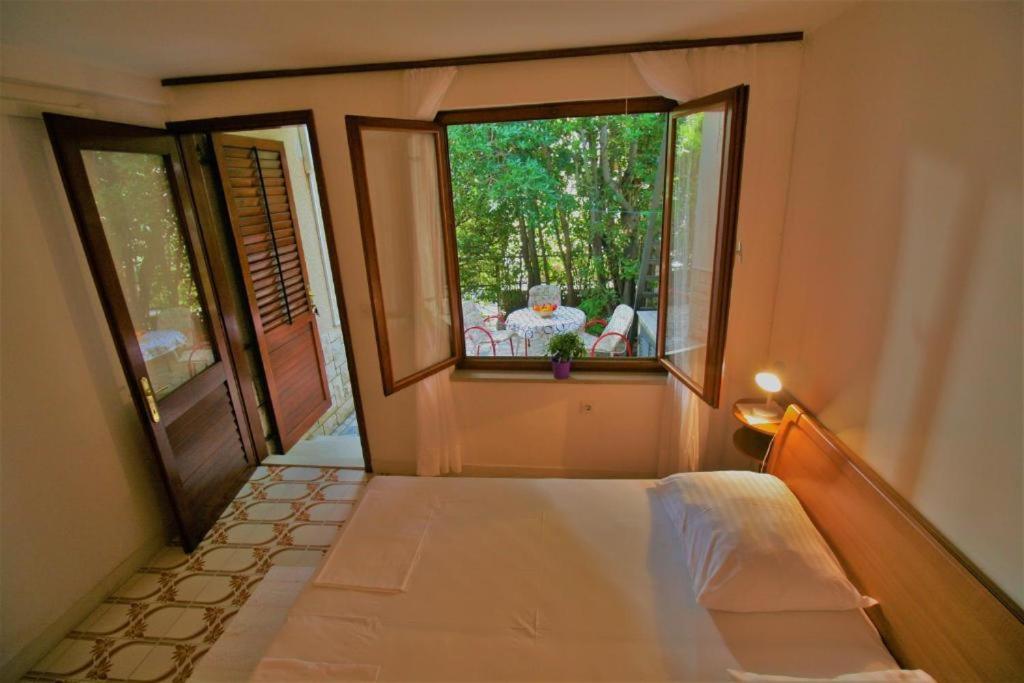Apartments Lonzor I เซลเซ ภายนอก รูปภาพ
