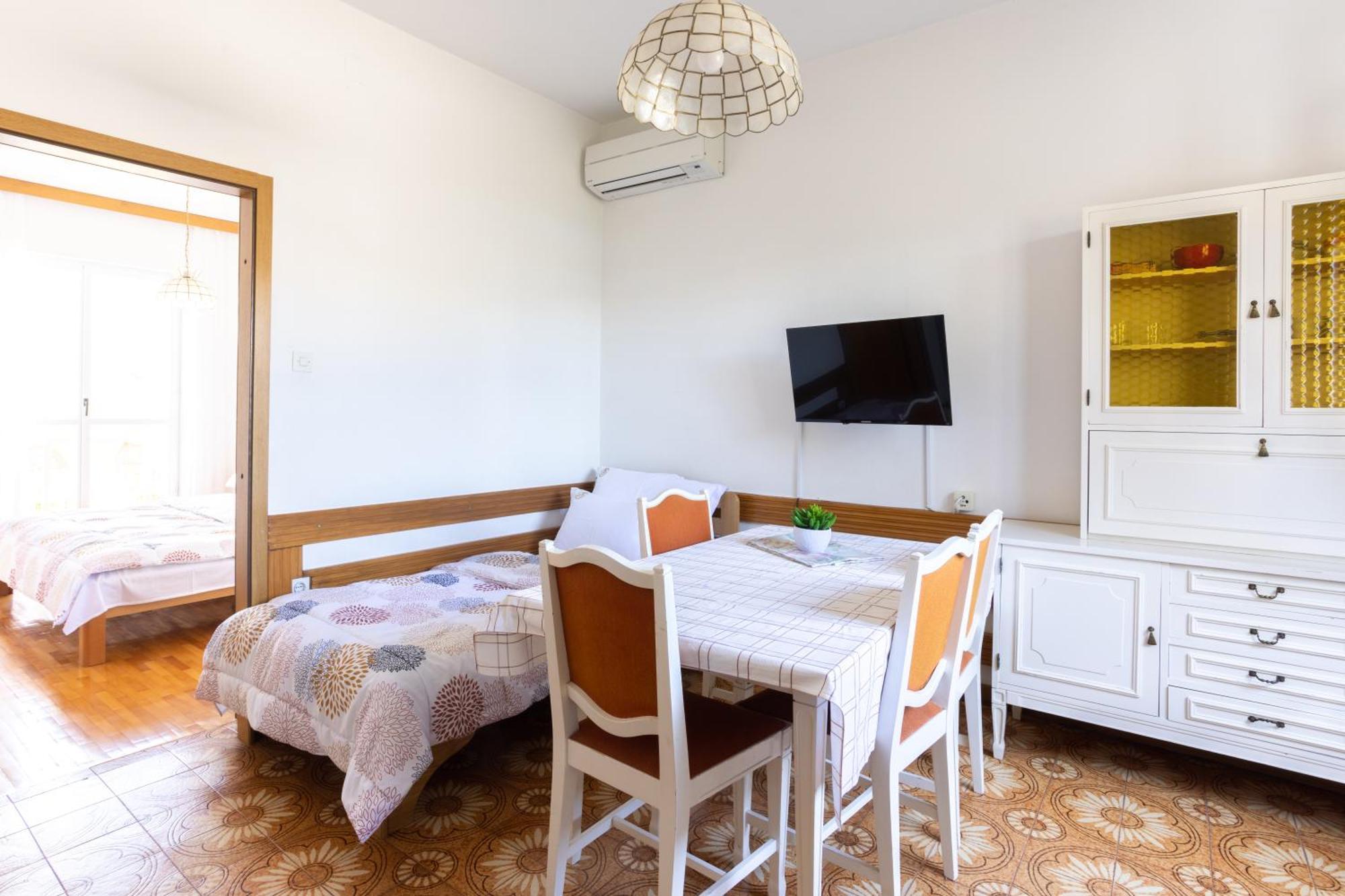 Apartments Lonzor I เซลเซ ภายนอก รูปภาพ